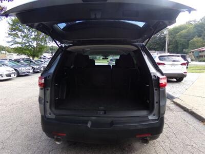 2019 Chevrolet Traverse LS - Photo 9 - Groton, CT 06340