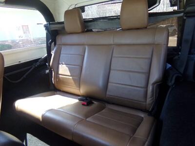 2012 Jeep Wrangler Sahara   - Photo 13 - Uncasville, CT 06382