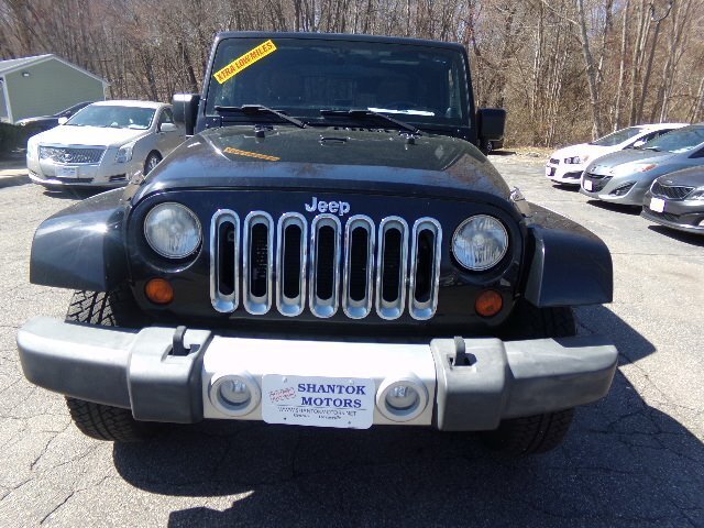 2012 Jeep Wrangler Sahara  