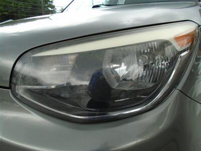 2015 Kia Soul EX Plus   - Photo 10 - Uncasville, CT 06382