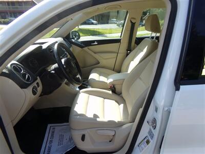 2017 Volkswagen Tiguan 2.0T S 4Motion   - Photo 10 - Groton, CT 06340