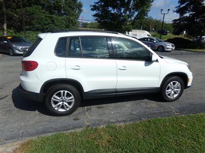 2017 Volkswagen Tiguan 2.0T S 4Motion   - Photo 8 - Groton, CT 06340