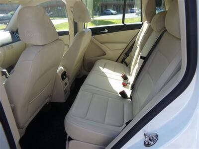 2017 Volkswagen Tiguan 2.0T S 4Motion   - Photo 11 - Groton, CT 06340