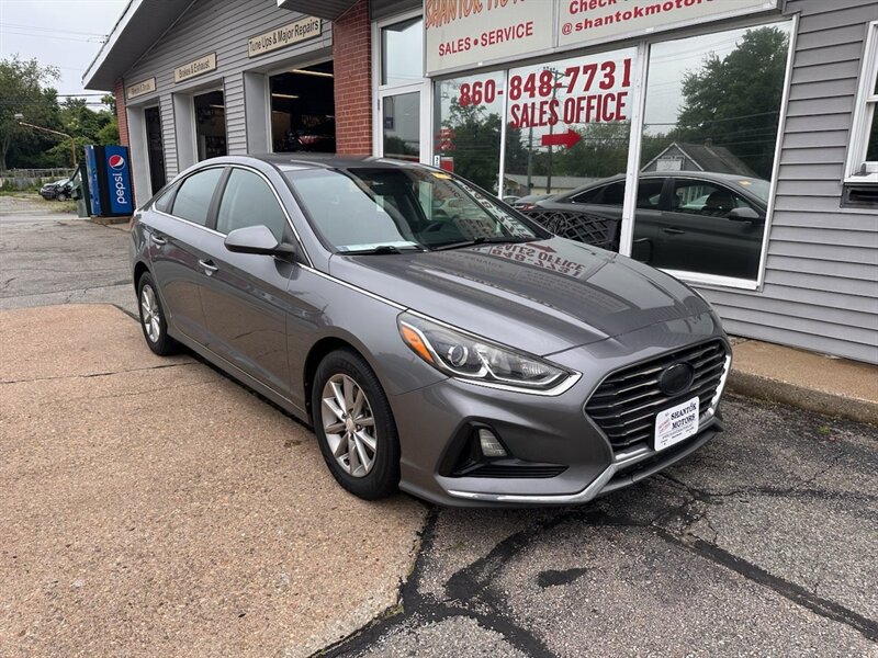 2018 Hyundai SONATA SE - Photo 1 - Uncasville, CT 06382