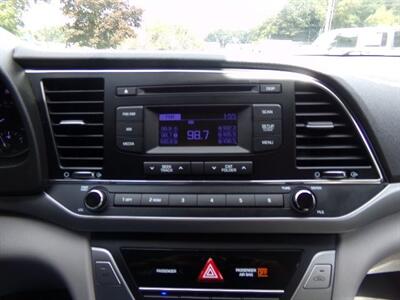 2017 Hyundai ELANTRA SE - Photo 15 - Groton, CT 06340