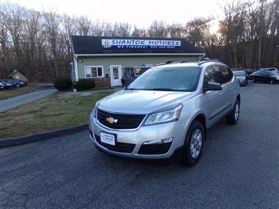 2017 Chevrolet Traverse LS   - Photo 3 - Groton, CT 06340