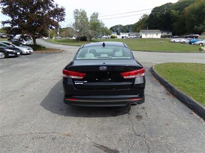 2016 Kia Optima LX - Photo 6 - Uncasville, CT 06382