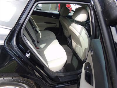2016 Kia Optima LX - Photo 12 - Uncasville, CT 06382
