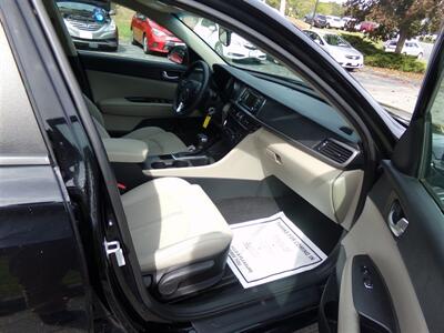 2016 Kia Optima LX - Photo 13 - Uncasville, CT 06382