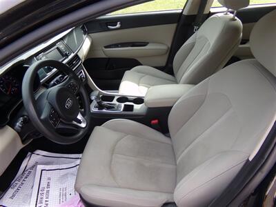 2016 Kia Optima LX - Photo 10 - Uncasville, CT 06382