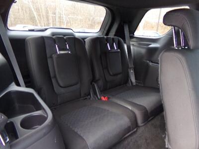 2015 Ford Explorer XLT   - Photo 10 - Groton, CT 06340