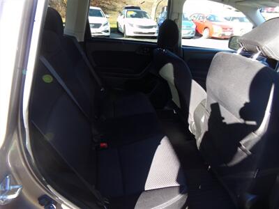 2014 Subaru Forester 2.5i Premium   - Photo 12 - Groton, CT 06340