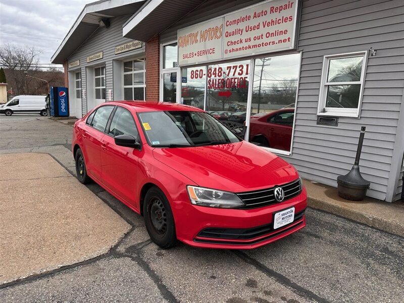 2015 Volkswagen Jetta 2.0L S's photo