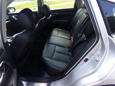 2013 Nissan Altima 2.5 SL   - Photo 11 - Groton, CT 06340