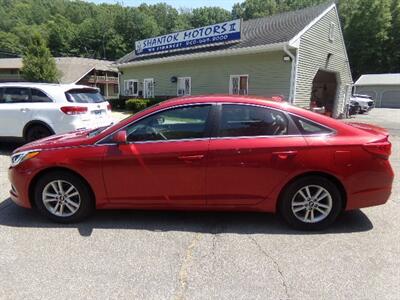 2017 Hyundai SONATA SE - Photo 4 - Uncasville, CT 06382