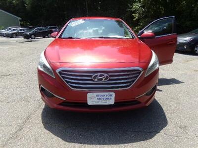 2017 Hyundai SONATA SE - Photo 2 - Uncasville, CT 06382