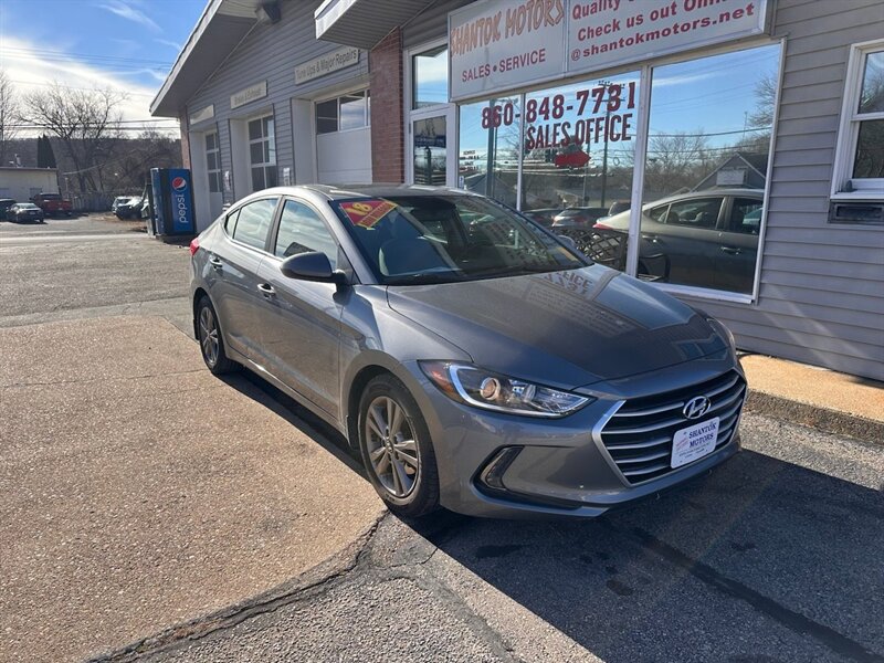 2018 Hyundai ELANTRA Value Edition   - Photo 1 - Uncasville, CT 06382