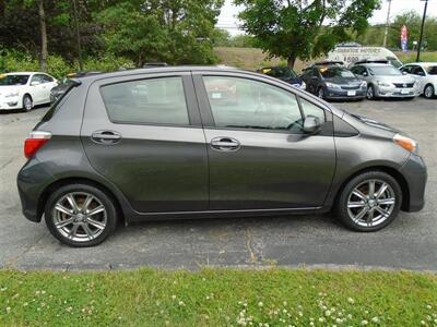 2012 Toyota Yaris 5-Door SE   - Photo 8 - Groton, CT 06340