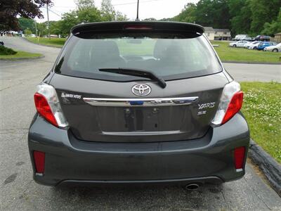 2012 Toyota Yaris 5-Door SE   - Photo 6 - Groton, CT 06340