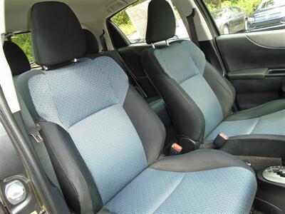 2012 Toyota Yaris 5-Door SE   - Photo 21 - Groton, CT 06340