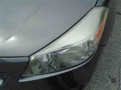 2012 Toyota Yaris 5-Door SE   - Photo 10 - Groton, CT 06340