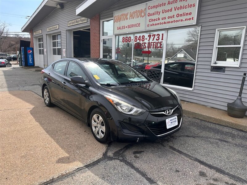 2016 Hyundai ELANTRA SE   - Photo 1 - Uncasville, CT 06382