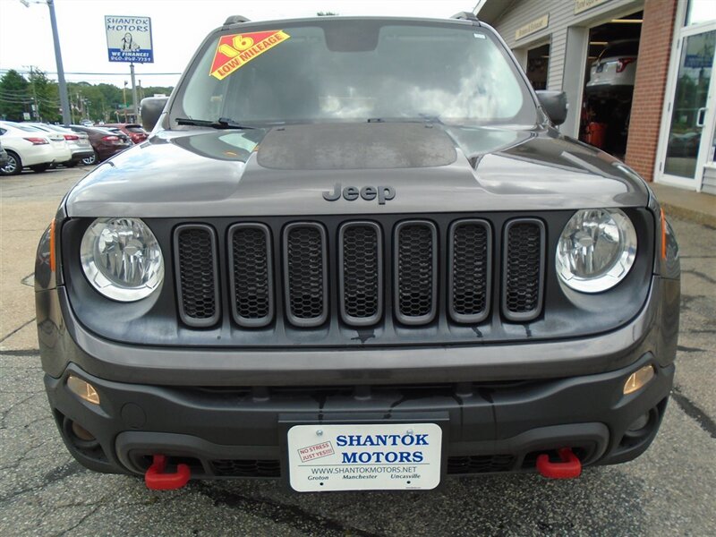 2016 Jeep Renegade Trailhawk  