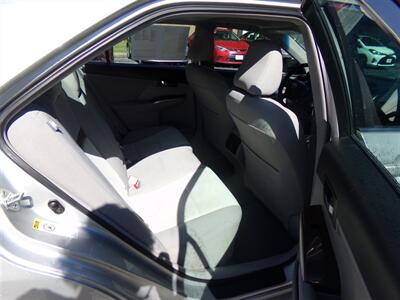 2012 Toyota Camry XLE   - Photo 12 - Groton, CT 06340