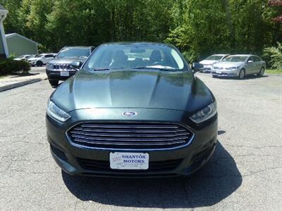 2016 Ford Fusion SE - Photo 2 - Uncasville, CT 06382