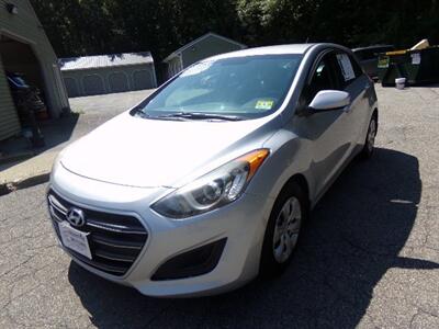 2017 Hyundai ELANTRA GT - Photo 3 - Uncasville, CT 06382