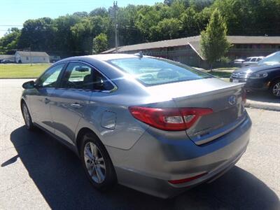 2015 Hyundai SONATA SE - Photo 5 - Groton, CT 06340