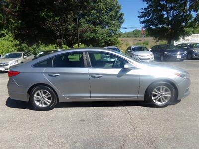 2015 Hyundai SONATA SE - Photo 8 - Groton, CT 06340