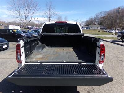 2018 Nissan Frontier SV   - Photo 9 - Groton, CT 06340