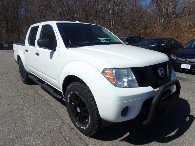 2018 Nissan Frontier SV  
