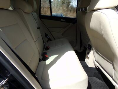 2017 Volkswagen Tiguan 2.0T S 4Motion   - Photo 10 - Groton, CT 06340