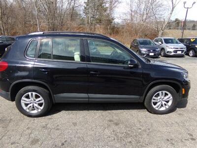 2017 Volkswagen Tiguan 2.0T S 4Motion   - Photo 8 - Groton, CT 06340