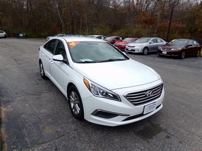 2017 Hyundai SONATA SE - Photo 1 - Groton, CT 06340