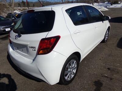 2016 Toyota Yaris 5-Door LE   - Photo 7 - Groton, CT 06340