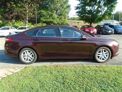 2013 Ford Fusion SE   - Photo 8 - Uncasville, CT 06382
