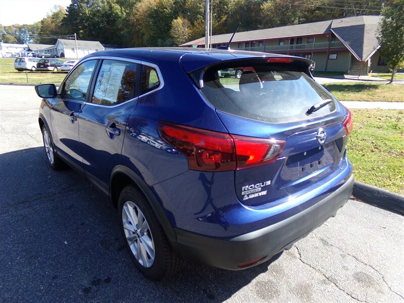 2019 Nissan Rogue Sport S   - Photo 5 - Groton, CT 06340