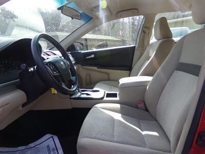 2014 Toyota Camry L   - Photo 10 - Uncasville, CT 06382