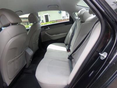 2016 Hyundai SONATA SE - Photo 13 - Groton, CT 06340
