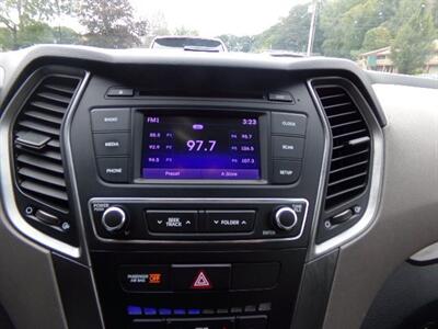 2018 Hyundai SANTA FE Sport 2.4L   - Photo 15 - Uncasville, CT 06382