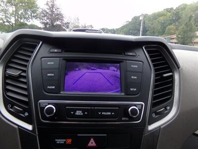 2018 Hyundai SANTA FE Sport 2.4L   - Photo 16 - Uncasville, CT 06382