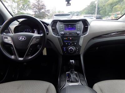 2018 Hyundai SANTA FE Sport 2.4L   - Photo 14 - Uncasville, CT 06382