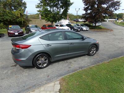2017 Hyundai ELANTRA SE   - Photo 8 - Groton, CT 06340