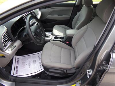 2017 Hyundai ELANTRA SE   - Photo 10 - Groton, CT 06340