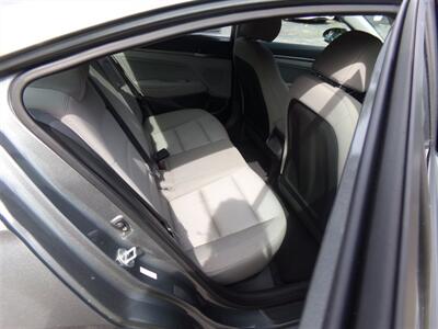 2017 Hyundai ELANTRA SE   - Photo 12 - Groton, CT 06340