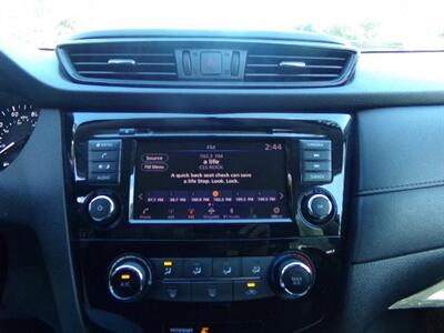 2018 Nissan Rogue SL - Photo 15 - Uncasville, CT 06382