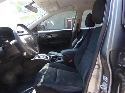 2016 Nissan Rogue SV - Photo 13 - Groton, CT 06340